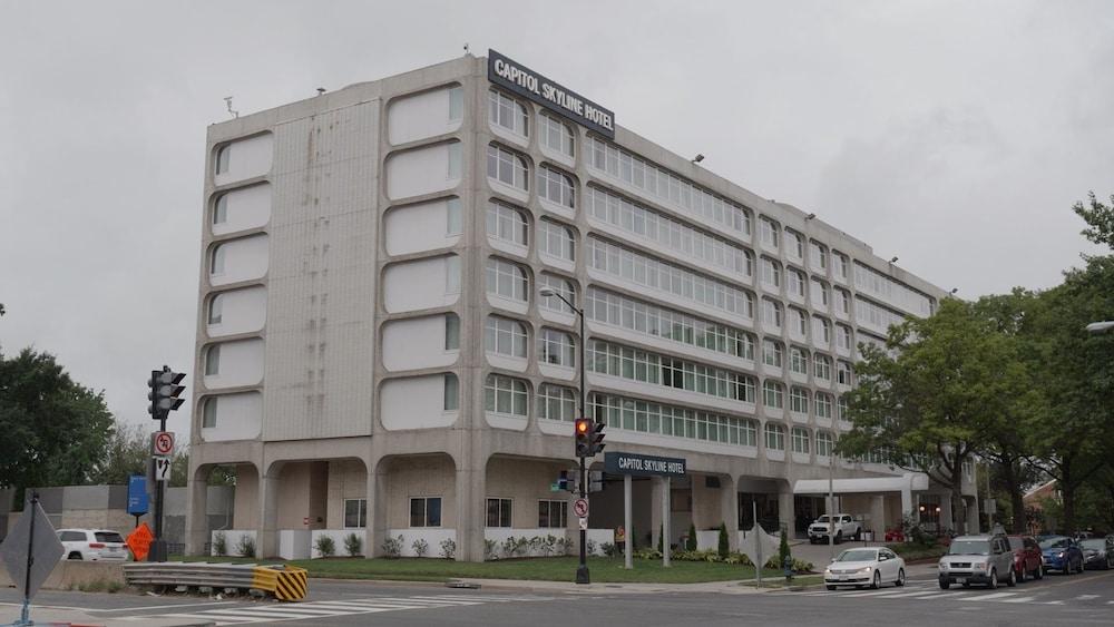 Capitol Skyline Hotel Washington Exterior photo